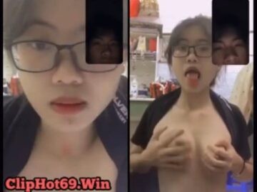 Call video xem bé heo lùn thủ dâm